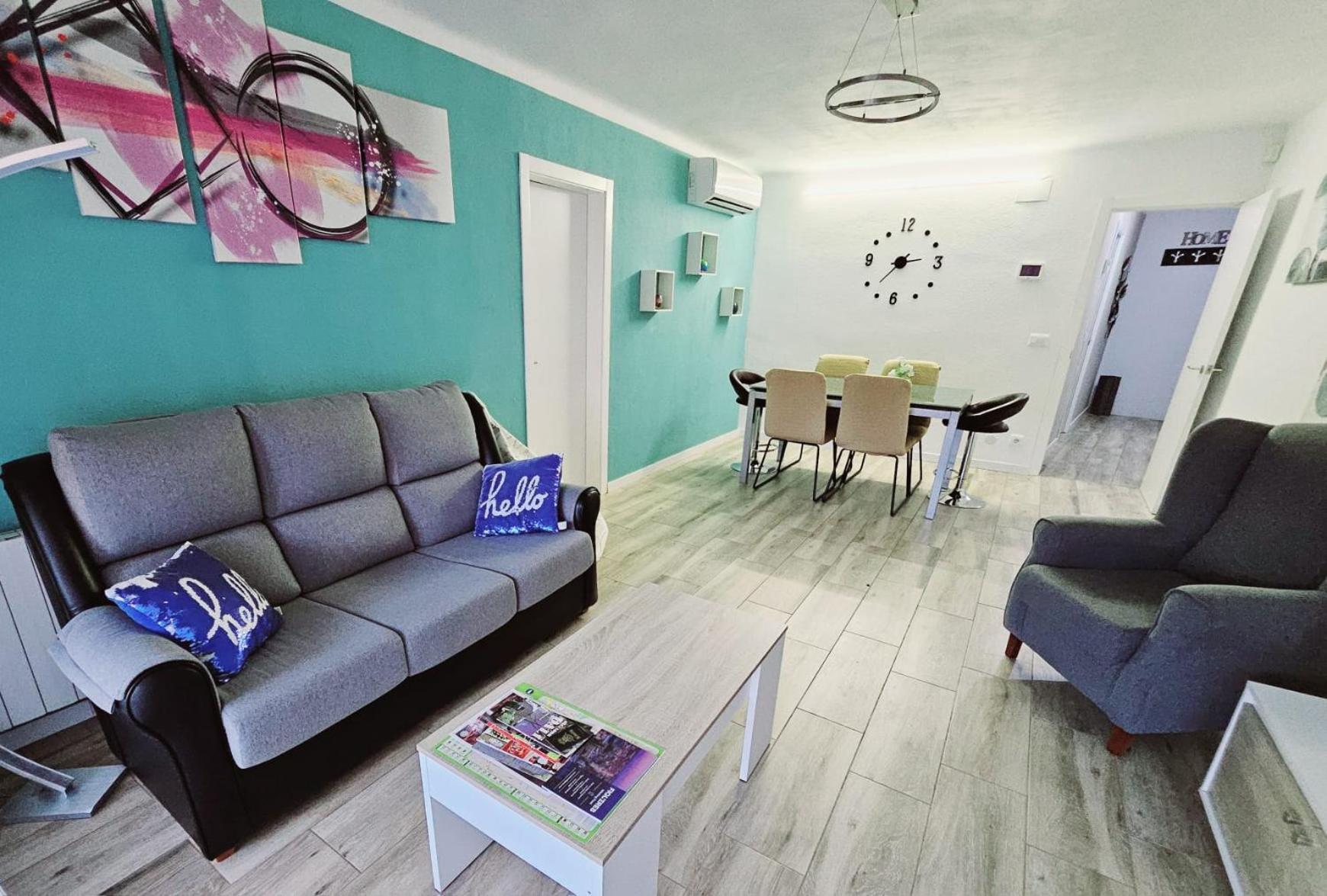 Apartamento Nuria Figueres  Buitenkant foto