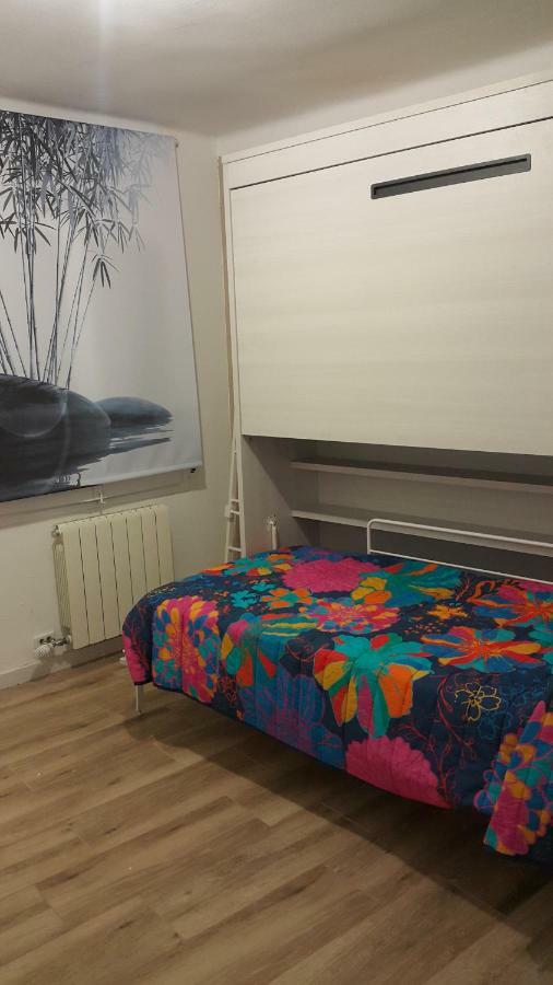 Apartamento Nuria Figueres  Buitenkant foto